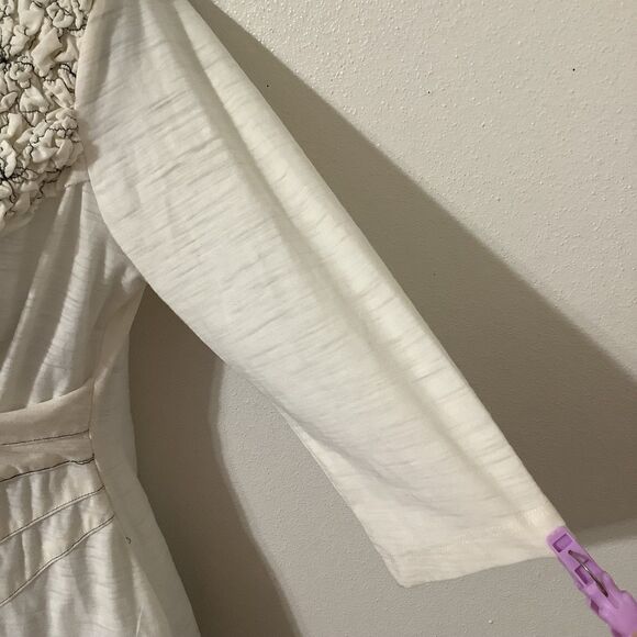 Anthropologie Cream Bohemian Hippie Boho Chic Minimalist Wrap Embroidery Top XS - Picture 4 of 10